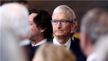  Kündigt nach seinem Treffen mit Trump ein 500 Milliarden Dollar schweres Investitionsprogramm an: Apple-Chef Tim Cook. (Archivbild) 