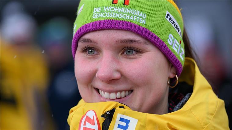 Buckwitz schlägt Monobob-Weltmeisterin in Sigulda Lisa Buckwitz gewinnt im Monobob erneut das Rennen in Sigulda.