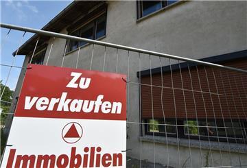  Noch nie sind die Immobilienpreise so schnell und so stark gefallen wie 2023. 