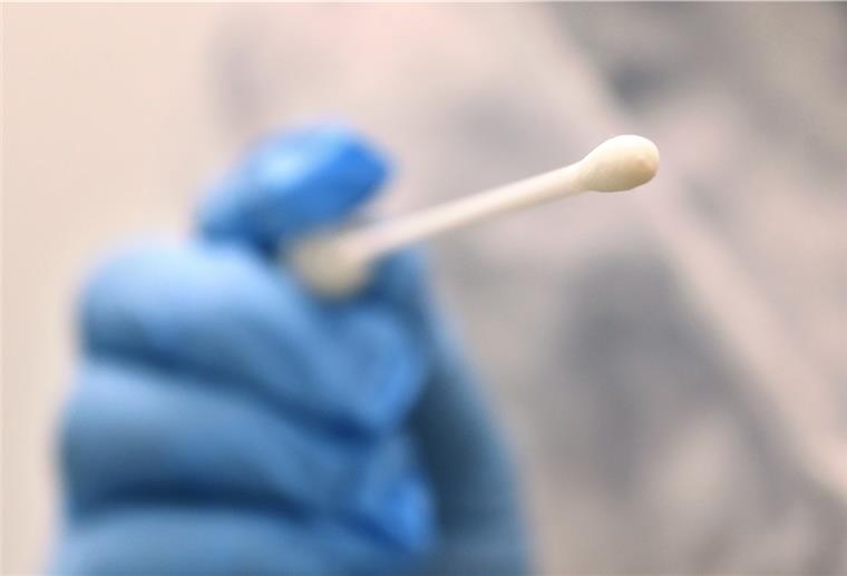 1147 Menschen haben sich neu mit dem Corona-Virus infiziert. 