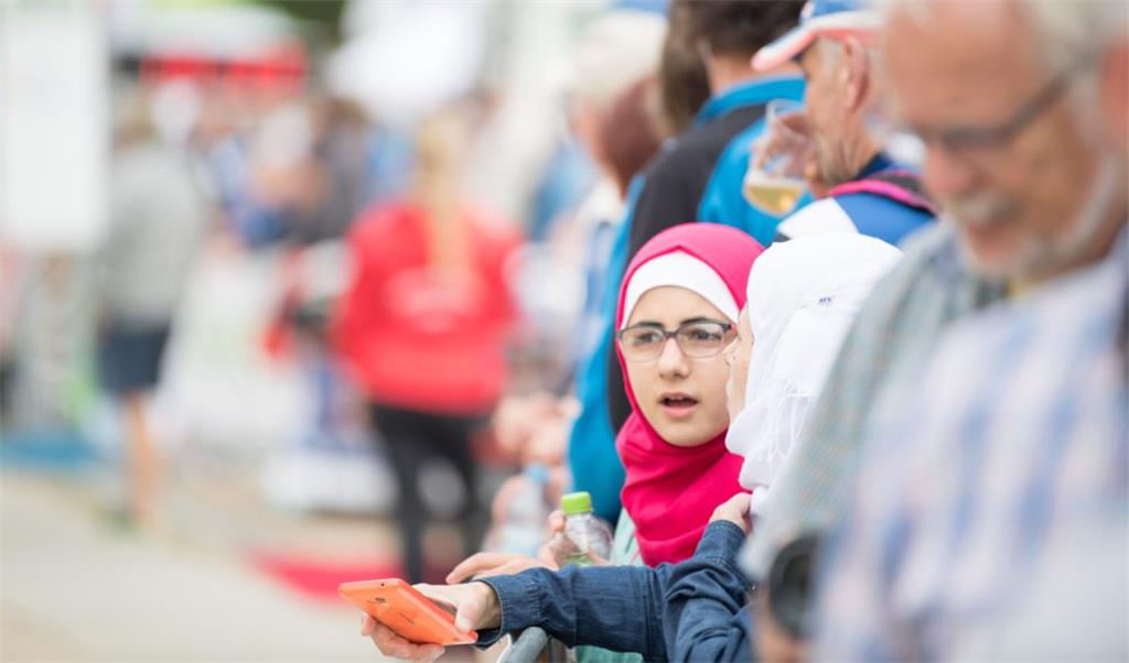 14. Bremerhavener City-Marathon mit über 1000 Teilnehmern und verschiedenen Läuf...