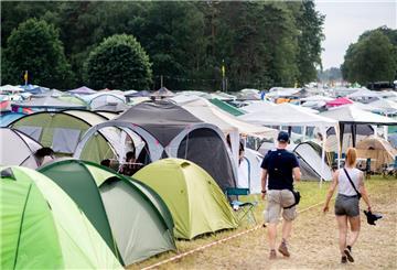 140 Zelte wurden in Scheeßel eingesammelt.