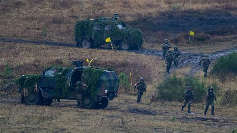 1.800 Soldatinnen und Soldaten üben für den Krisenfall.