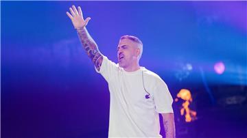 2026 geht der Rapper auf Abschiedstour. Nun hat er zu den zehn Konzerten noch fünf Zusatztermine angekündigt. (Archivbild)