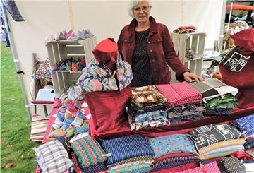 30 Kunsthandwerk-Stände werden am Wochenende auf dem Nordenhamer Marktplatz stehen.