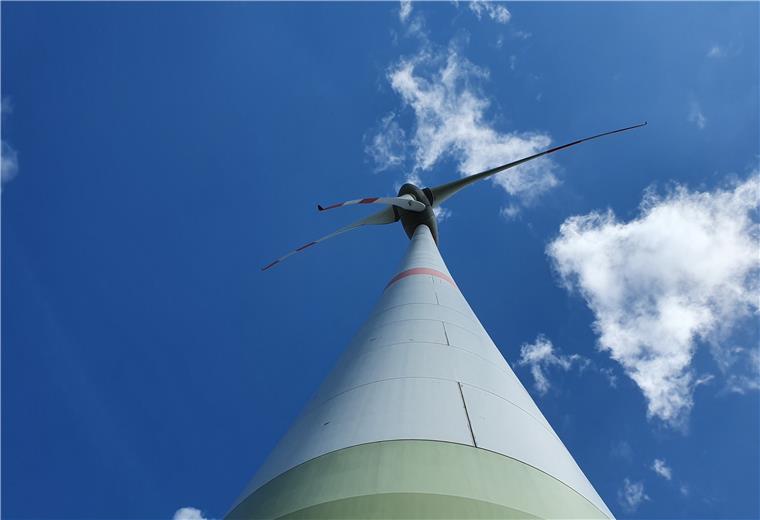 34 Windparks gibt es bislang im Landkreis Cuxhaven. Aus Sicht von Windpark-Gegnern ist das schon zu viel. Neue Projekte haben es schwer.
