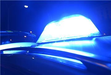 40 Reifen fand die Polizei in einem Transporter. Es handelt sich vermutlich um Diebesgut aus Rotenburg. 