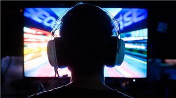 52 Prozent der Menschen in Deutschland spielen zumindest hin und wieder Video- oder Computerspiele. (Symbolbild)