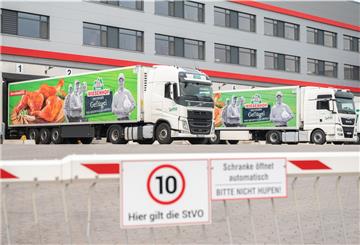 66 Beschäftigte des Wiesenhof-Hähnchenschlachthofs im niedersächsischen Lohne wurden positiv auf das Coronavirus getestet.