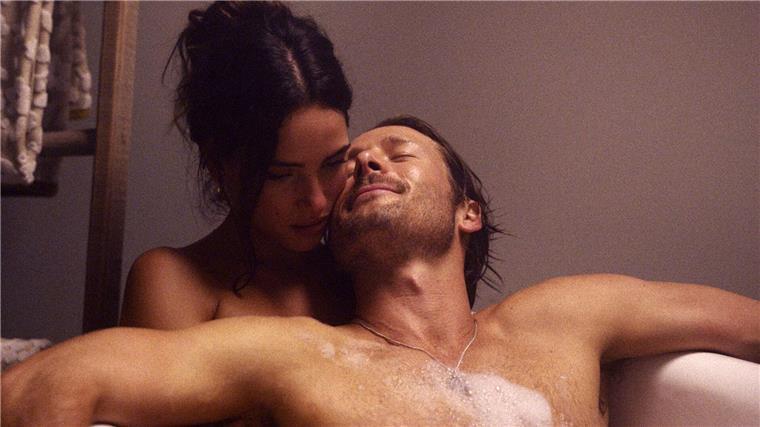 „A Killer Romance“ startet am 4. Juli im Kino.
