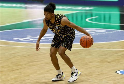 Aaron Cook Jr. ist neuer Spielmacher bei den Eisbären Bremerhaven. Er soll für die dringend benötigten Impulse im Spielaufbau sorgen.