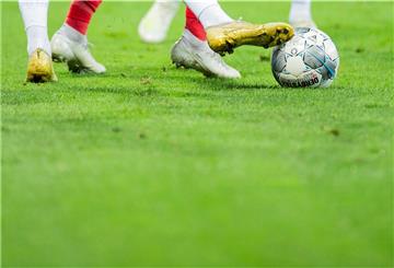 Ab 15. Mai rollt der Ball in der 1. und 2. Bundesliga wieder.