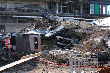 Abrissarbeiten am alten Nordenhamer Krankenhaus. Foto: Lorenz