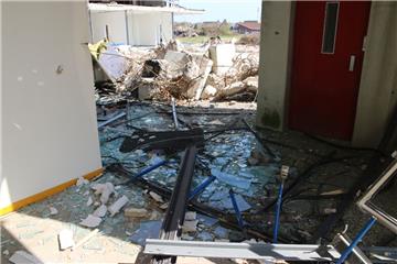 Abrissarbeiten am alten Nordenhamer Krankenhaus. Foto: Lorenz