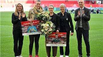 Abschied für die ehemaligen deutschen Nationalspielerinnen Almuth Schult und Lina Magull.