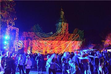 Abtanzen vor der historischen Kulisse des Museums Kloster Zeven ist beim diesjährigen Kultursommer angesagt.