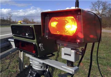 Achtung, Autofahrer: An zahlreichen Stellen im Landkreis Rotenburg wird in der kommenden Woche wieder geblitzt. Also: Fuß vom Gas! 