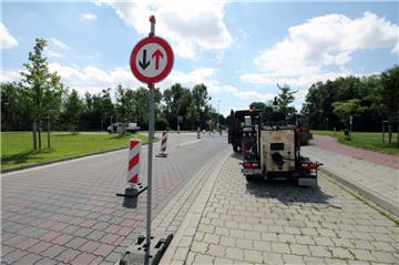 Achtung, Autofahrer: Die Bauarbeiten sind mit kleineren Einschränkungen verbunde...