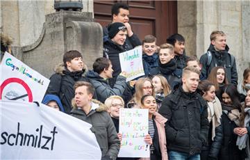 Achtung vorm Klimawandel: Am Mittwoch haben Schüler in Bremerhaven demonstriert....
