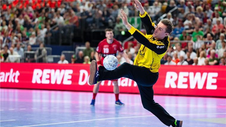 Adam Morawski und die MT Melsungen sind Tabellenführer in der Handball-Bundesliga.