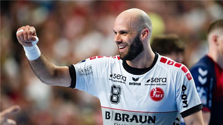 MT Melsungen bleibt Spitzenreiter - Sipos verlängert Adrian Sipos verlängert in Melsungen vorzeitig.