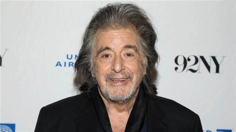 Al Pacino als Priester in Exorzismus-Thriller Al Pacino ist für seine Rollen in Filmen wie „Der Pate“, „Scarface“ oder „Der Duft der Frauen“ bekannt.