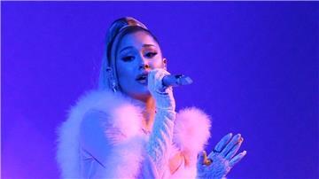 Album mit Erfolgsgarantie: Auf Instagram kündigte Ariana Grande ihr neues Album „Eternal Sunshine“ an. Binnen weniger Stunden likten mehr als drei Millionen Menschen den Beitrag.