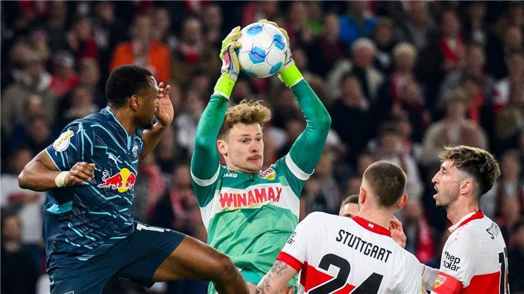Es geht zum Finale nach Berlin Alexander Nübel zeigte mit vielen Paraden eine überragende Leistung.