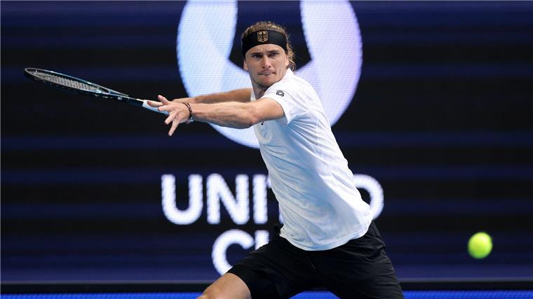 Alexander Zverev gewinnt sein erstes Saisonmatch und sorgt für die Entscheidung im Duell gegen Brasilien