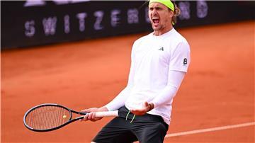 Alexander Zverev kämpft sich ins Halbfinale der BMW Open in München.