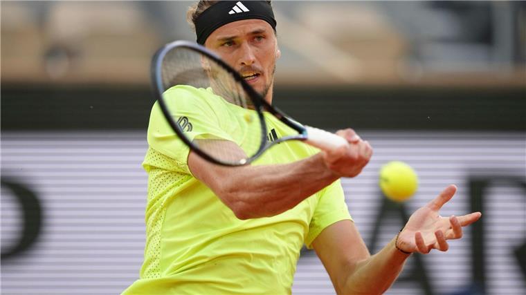 Start von Zverev: Stuttgarter Organisatoren optimistisch Alexander Zverev wird nach seinem Viertelfinal-Aus in Paris am Montag in Stuttgart erwartet.