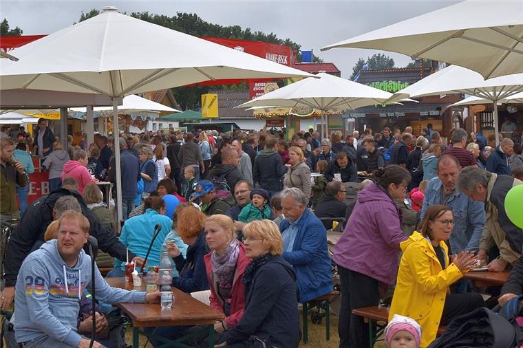 Allein am Sonntag kamen 45.000 Besucher nach Tarmstedt, um sich auf der Tarmstedter Ausstellung zu informieren und zu amüsieren. 