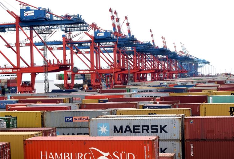 Allein in Bremerhaven soll Eurogate 41 Millionen Euro bis 2024 einsparen.