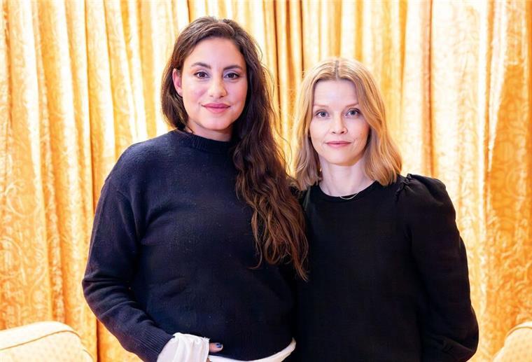 Karoline Schuch: Psychologie-Studium hilft mir beim „Tatort“ Almila Bagriacik und Karoline Schuch sind das neue Team.
