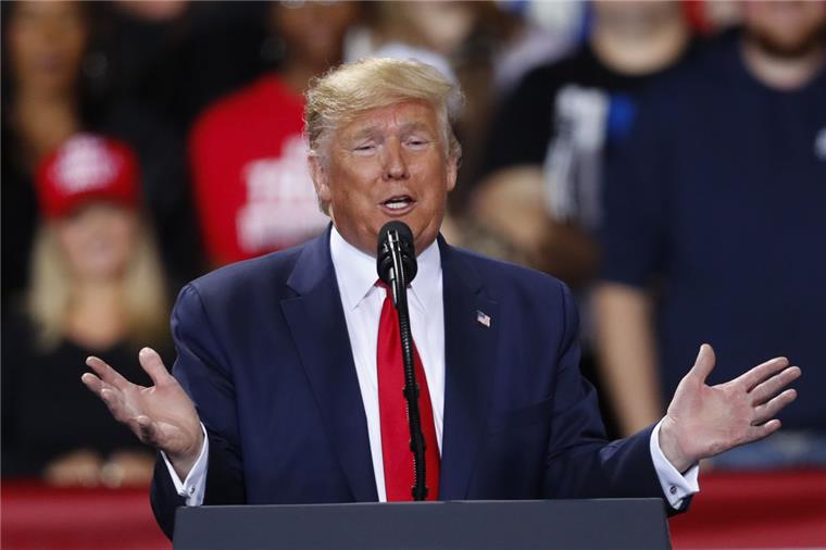 Als dritter Präsident in der Geschichte der Vereinigten Staaten (USA) muss sich Donald Trump einem Amtsenthebungsverfahren im US-Senat stellen.