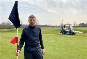 Als Greenkeeper braucht es Leidenschaft für den Job, ist sich Head-Greenkeeper Ralf Hahn sicher.