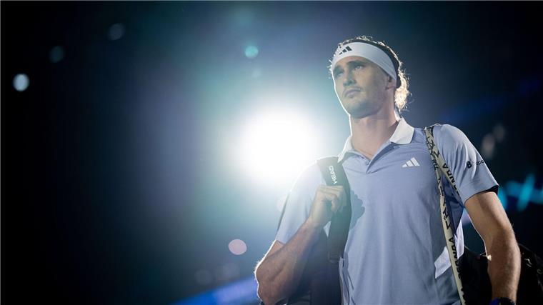 Zverev denkt um - Mit offensiverem Stil zum Grand-Slam-Coup? Als Nummer zwei der Welt verabschiedet sich Alexander Zverev in den Urlaub.