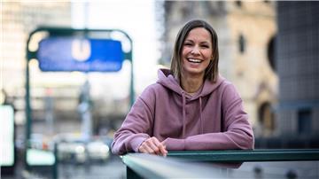 Am 15. März erscheint das MTV Unplugged Album der österreichischen Sängerin Christina Stürmer.