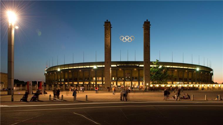 Es geht zum Finale nach Berlin Am 24. Mai findet das Finale im Berliner Olympiastadion statt.