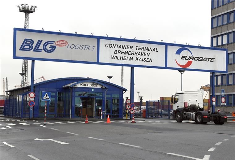 Am BLG-Autoterminal gab es Ärger. Keine Maske, aber Umarmungen und Händeschütteln zur Begrüßung: So hatten Mitarbeiter von Personaldienstleistern gegen die Corona-Regeln verstoßen.
