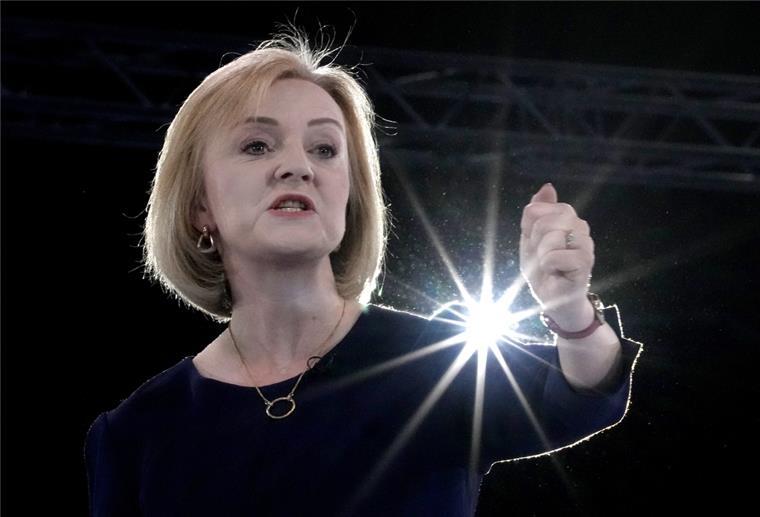 Liz Truss: Berühmte Margaret-Thatcher-Bilder nachgestellt Liz Truss