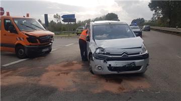Am Dienstagnachmittag ist es auf der B437 an der Anschlussstelle A27 zu einem Unfall gekommen. Eine Person wurde leicht verletzt. 