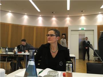 Untersuchungsausschuss: Am Ende hat sie frustriert gekündigt: Corinna Becker vom Gesundheitsamt hatte früh auf den Sozialbetrug hingewiesen. Aber es passierte zunächst nicht viel.