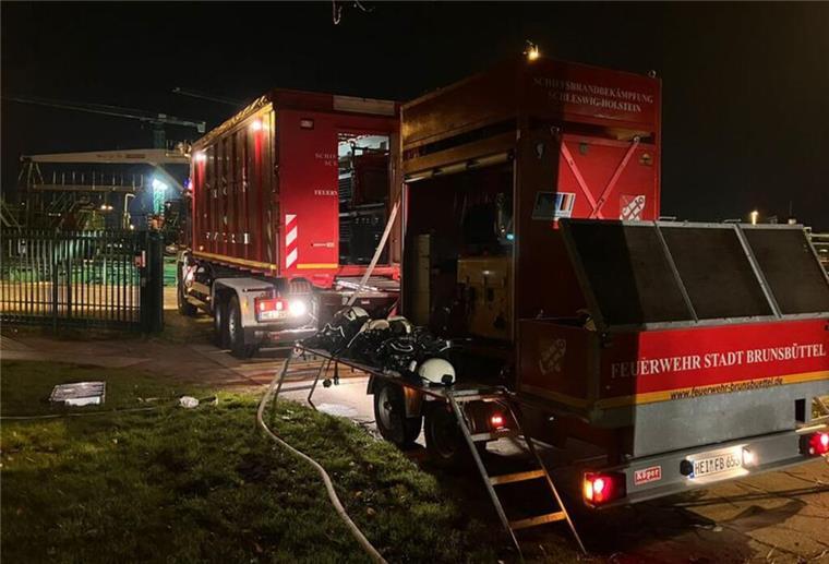Schiffsbrand in Brunsbütteler Schleuse: Einsatz auf der „Thun Gothenburg“ Am Mittwoch ist auf der „Thun Gothenburg“ ein Feuer ausgebrochen.