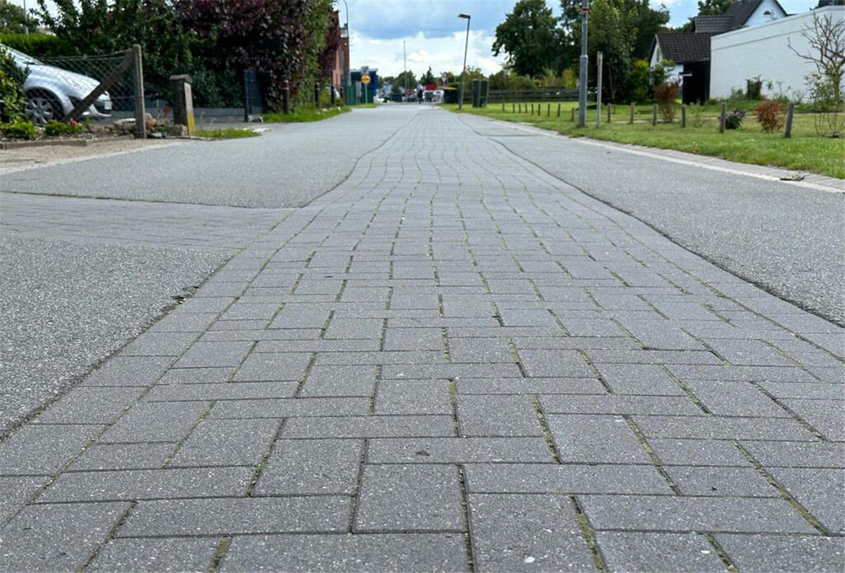 Am Montag beginnt hier der Asphalteinbau.