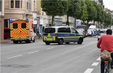 Am Montagmorgen um 10.45 griffen Spezialkräfte der Bremer Polizei auf der Hafenstraße in Bremerhaven-Lehe zu.