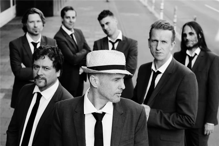Endlich Freitag! Das Wochenende im nord24-Land Am Wochenende lockt das Jazz Port Festival in die Seestadt. Höhepunkt ist der "Jazz Band Ball" am Sonnabend mit Andreas Kümmert und Jazzkantine.