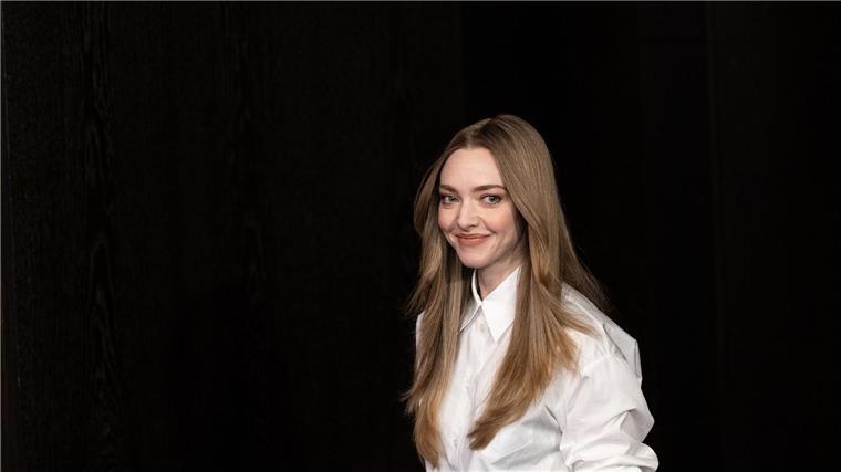 Amanda Seyfried spielt jetzt mehr Mütter Amanda Seyfried stellt ihren Film „Seven Veils“ auf der Berlinale vor.