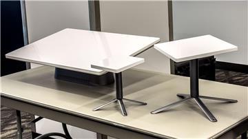 Amazon zeigt Prototypen von Antennen seines geplanten Dienstes Kuiper zur Internet-Versorgung aus dem All.
