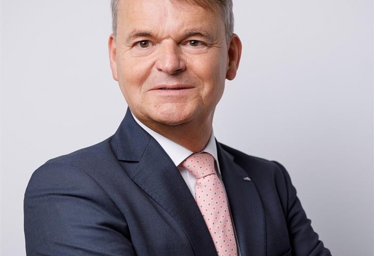Ameos-Vorstand Michael Dieckmann befürchtet eine "Lex Ameos", mit der das Angebot der Ameos-Kliniken geschwächt werden soll.